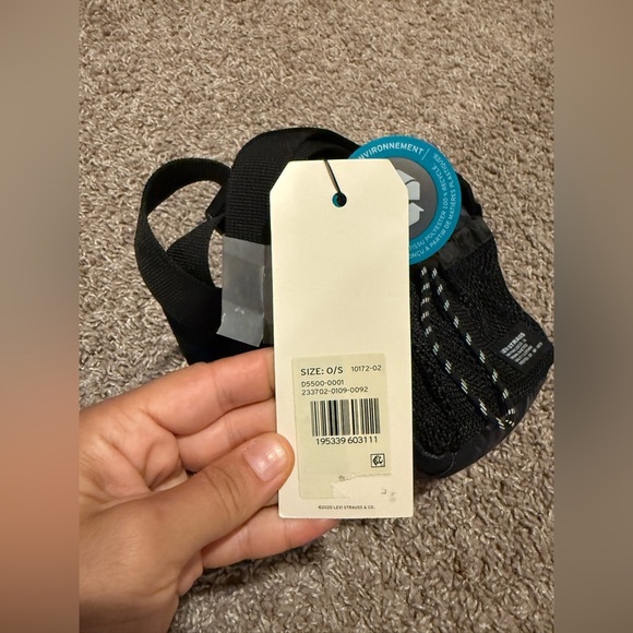 NWT Levi’s Crossbody Bag Unisex Mesh Pocket - Picture 3 of 5